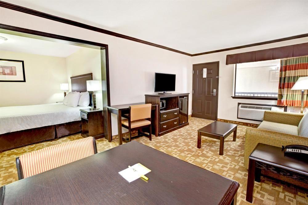 Hotel Days By Wyndham City/moore Oklahoma City
